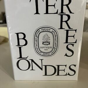 Diptyque Terres Blondes Black and White Candle Refilable. Brand New!